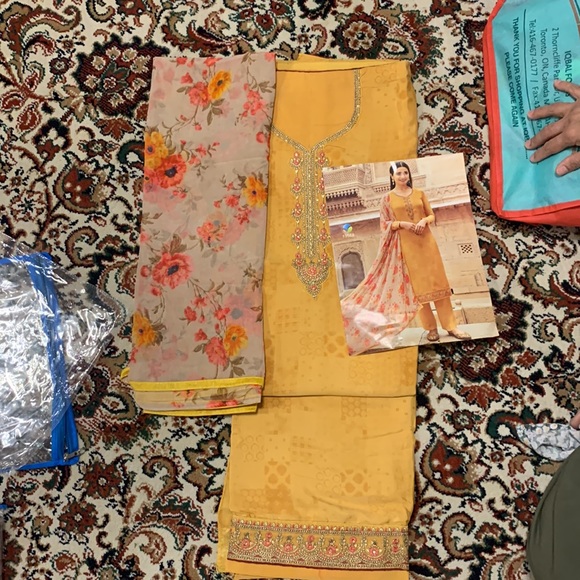 Indian clothes - Picture 2 of 2